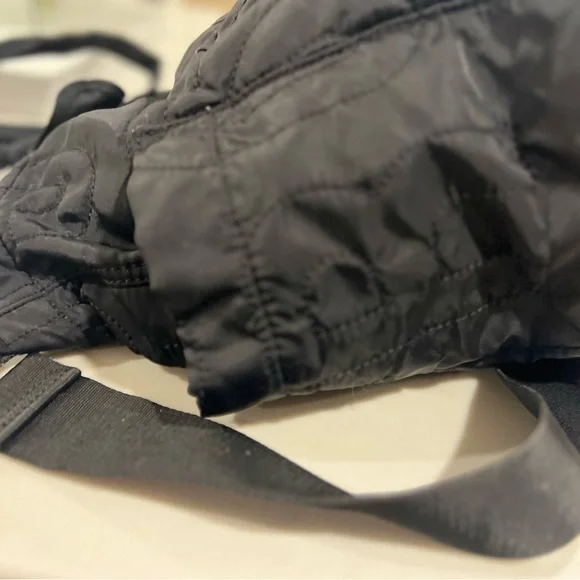 Pretty Nylon Eliz-a-Baby Diaper Bag - Picture 9 of 12